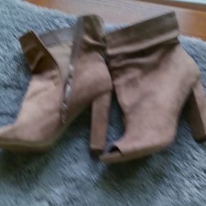 (SH#11) WILD DIVA BOOTIE